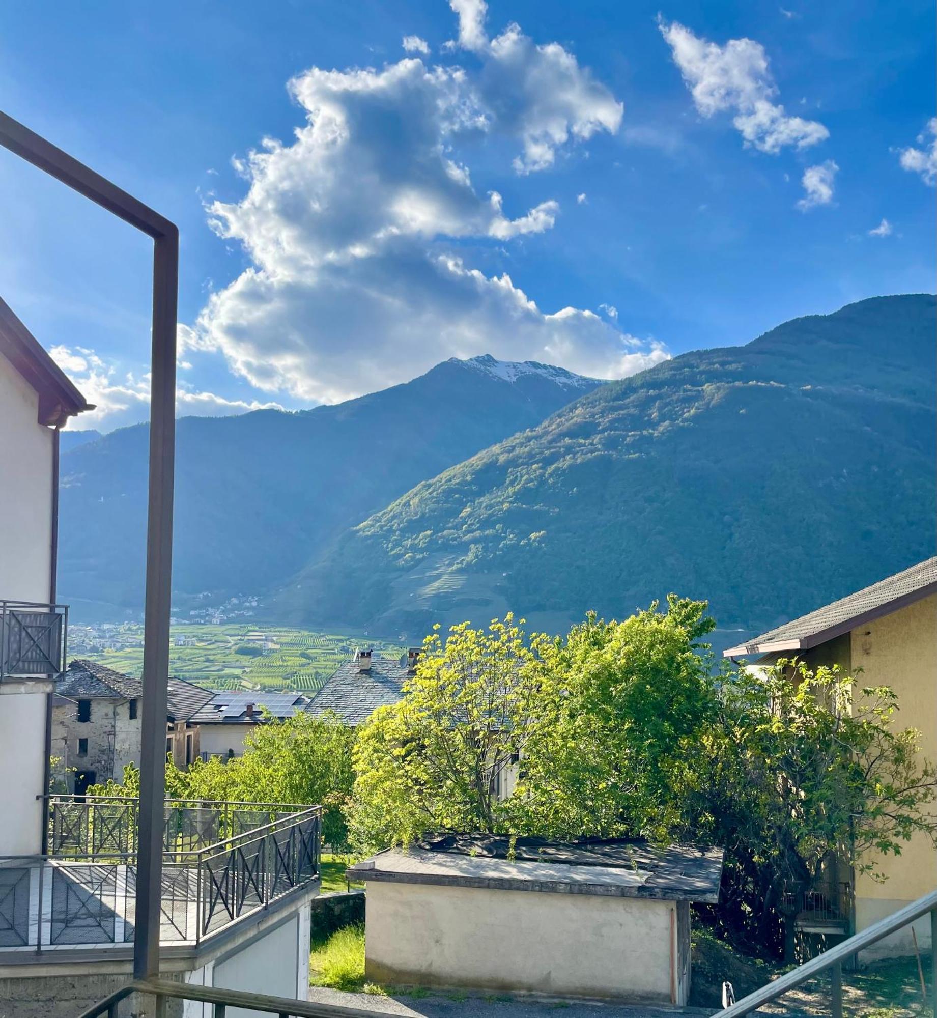 فندق Ca Marasciol A 5 Minuti Dal Trenino Rosso Del Bernina Express Villa di Tirano المظهر الخارجي الصورة